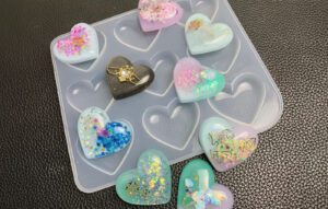 resin moulds uk - resin hearts - resin jewellery