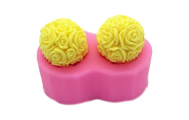 Homemade Bath Bombs Using Silicone Moulds