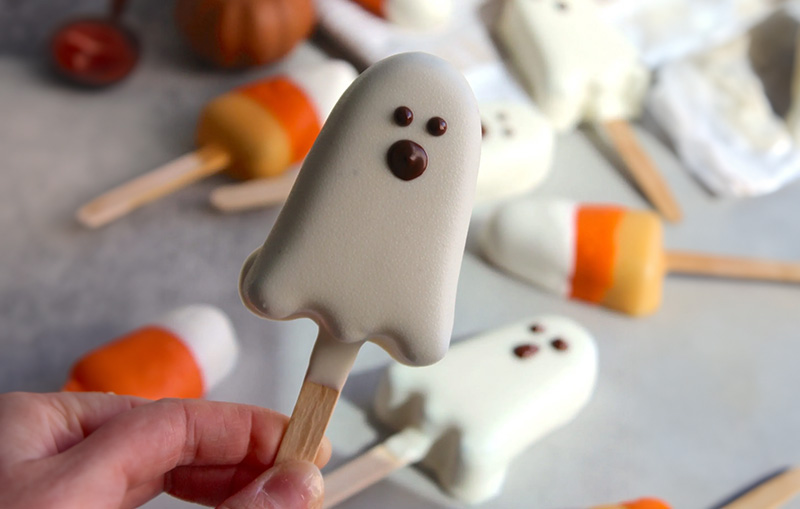 Ghost cake pops made using Halloween silicone molds